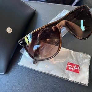 Ray Ban Women's Sunglasses